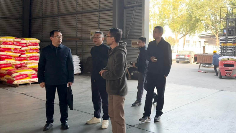 省發改委、省供銷社領導赴惠多利檢查指導化肥儲備工作
